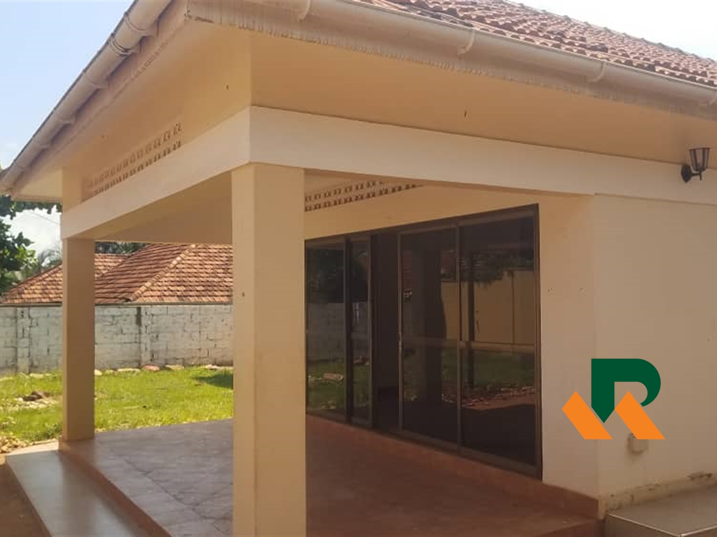 Bungalow for sale in Naalya Wakiso