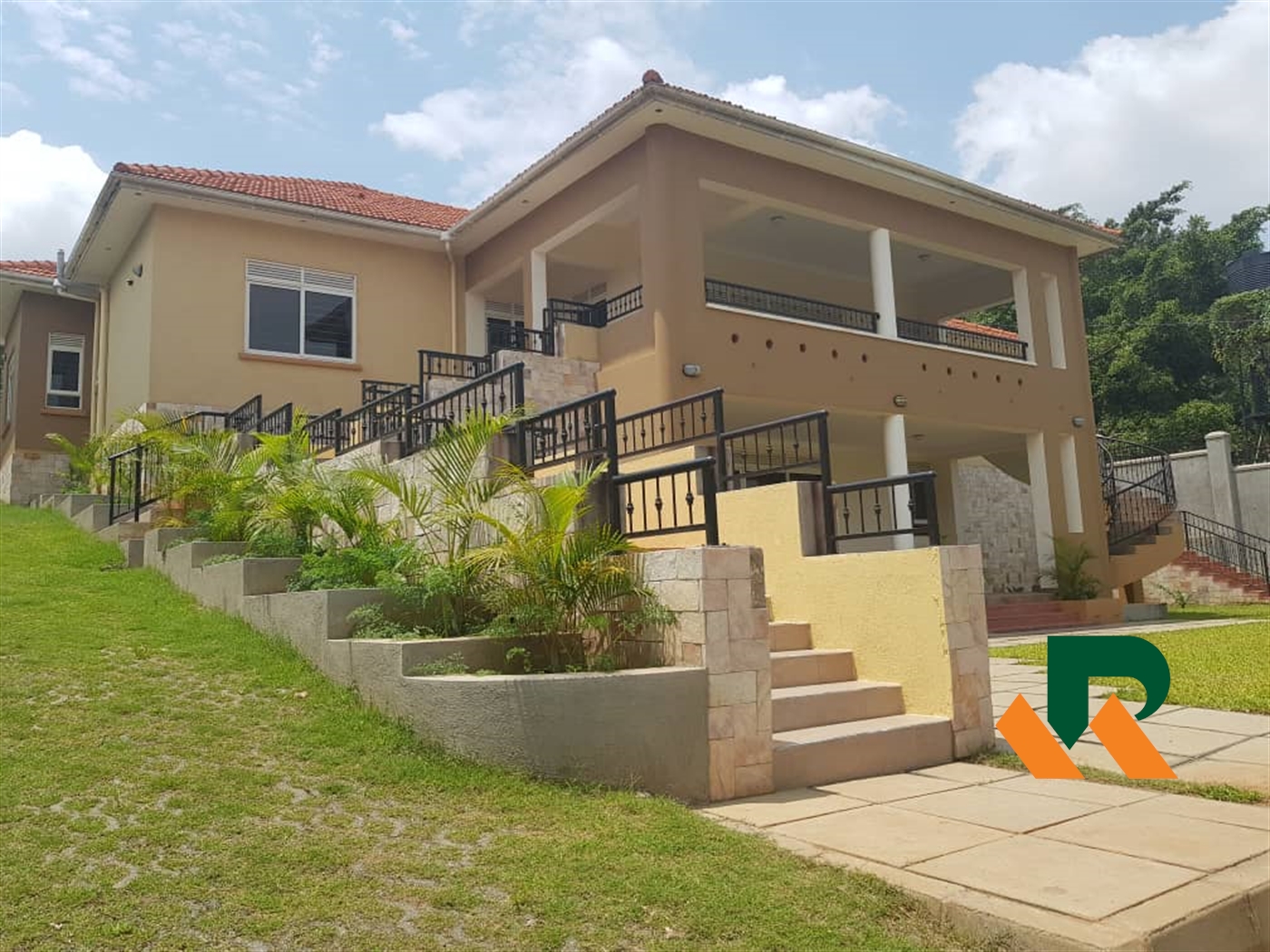 Storeyed house for sale in Muyenga Kampala