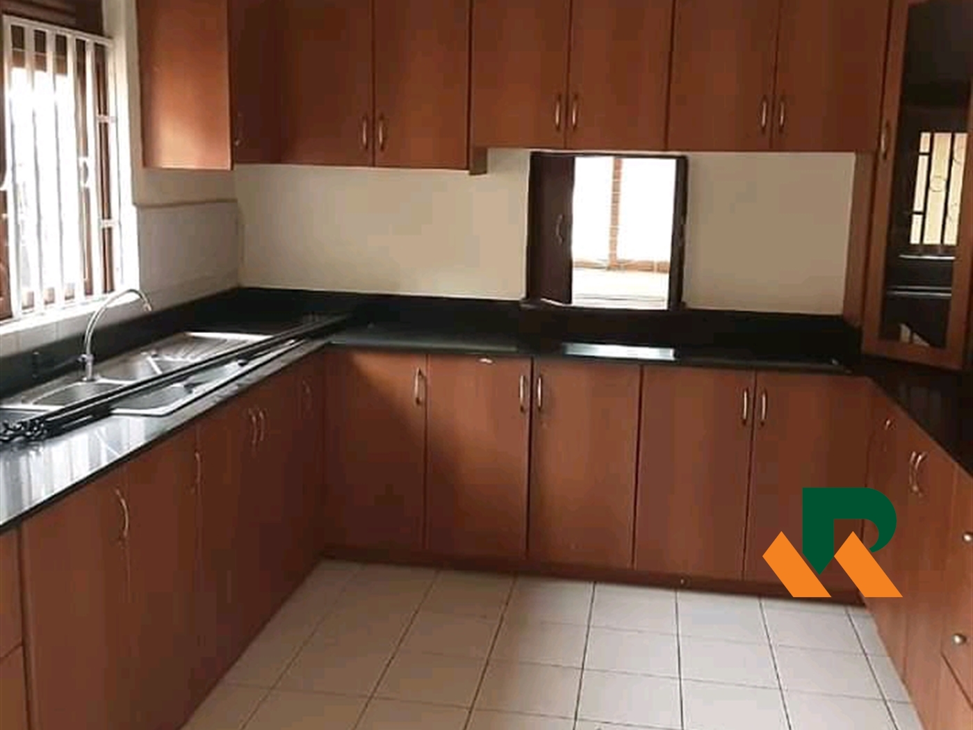 Bungalow for rent in Bukoto Kampala