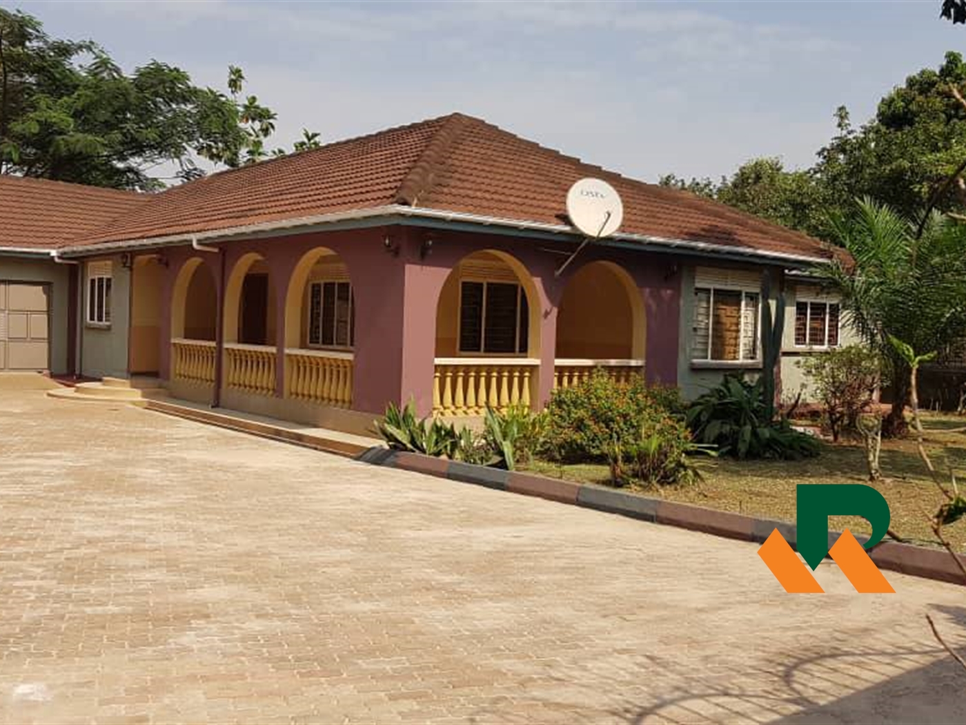 Bungalow for sale in Naguru Kampala