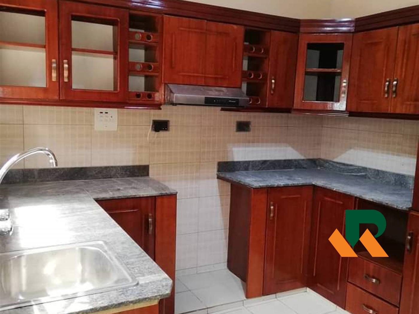 Apartment for rent in Kisaasi Kampala