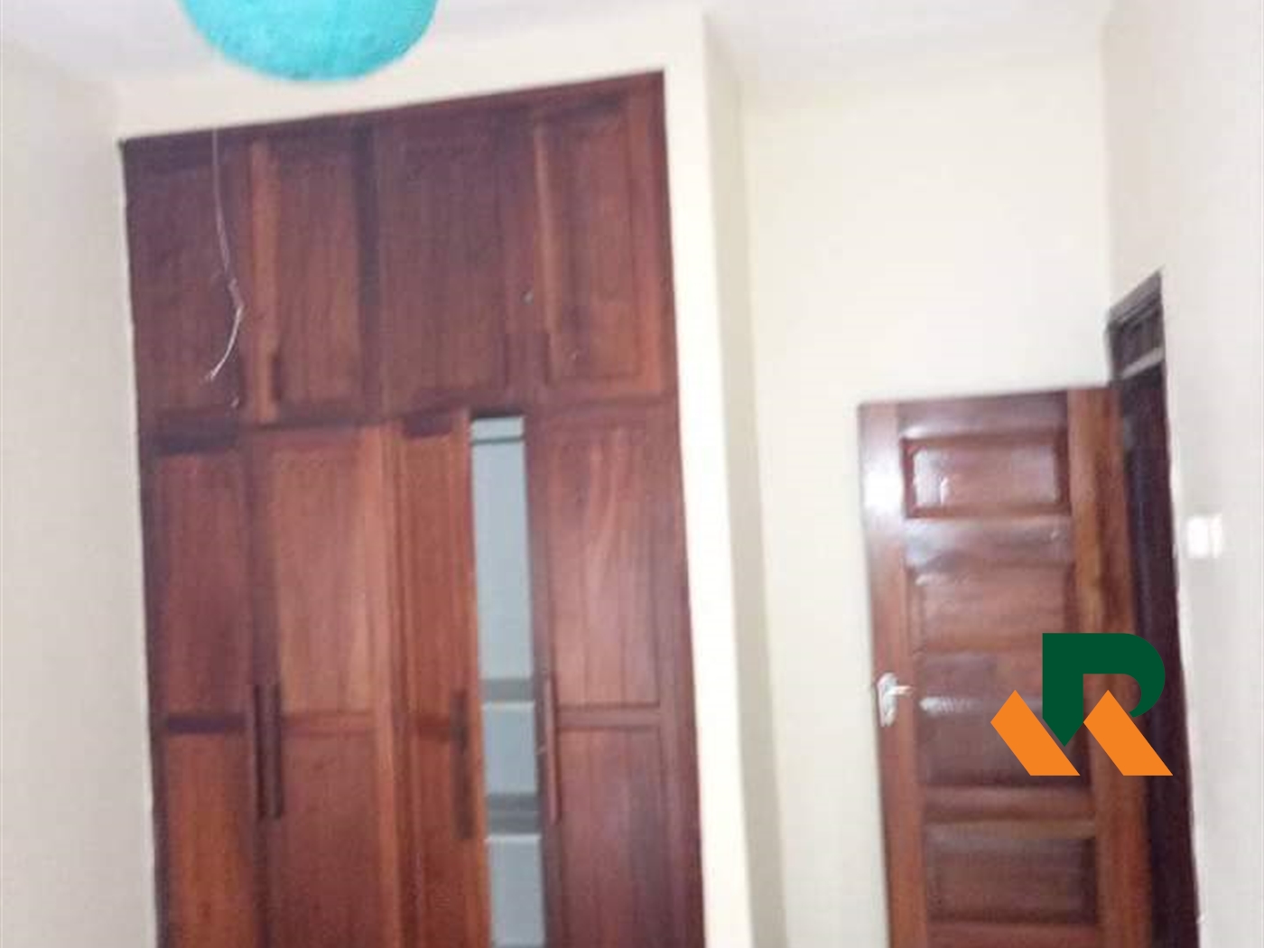 Bungalow for rent in Kansanga Kampala