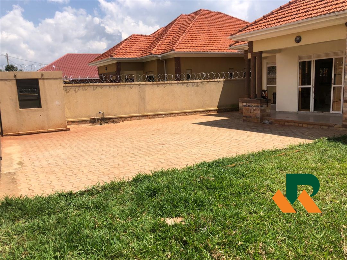 Bungalow for sale in Kira Wakiso