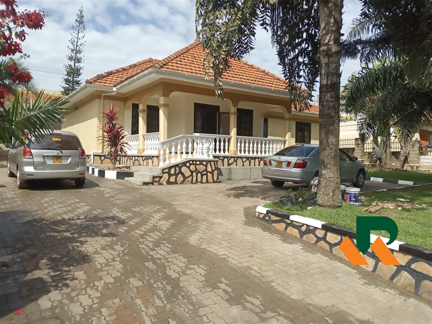 Bungalow for rent in Naalya Kampala