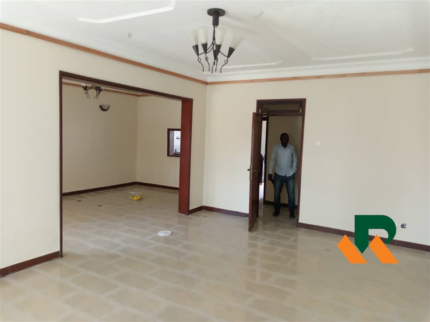 Bungalow for rent in Naalya Kampala