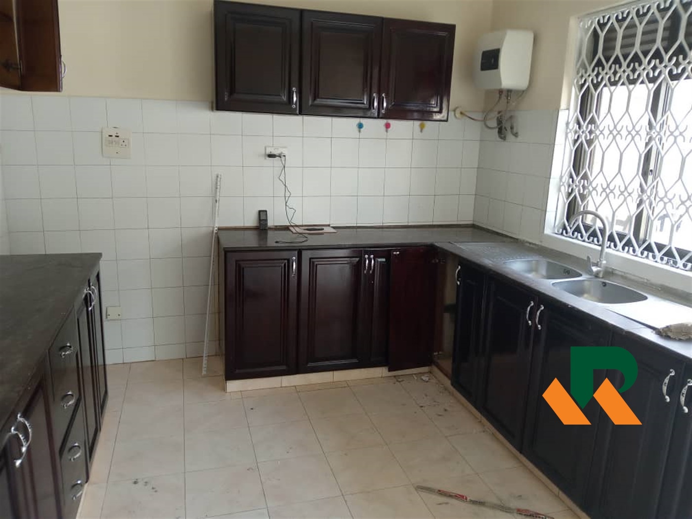 Bungalow for rent in Naalya Kampala