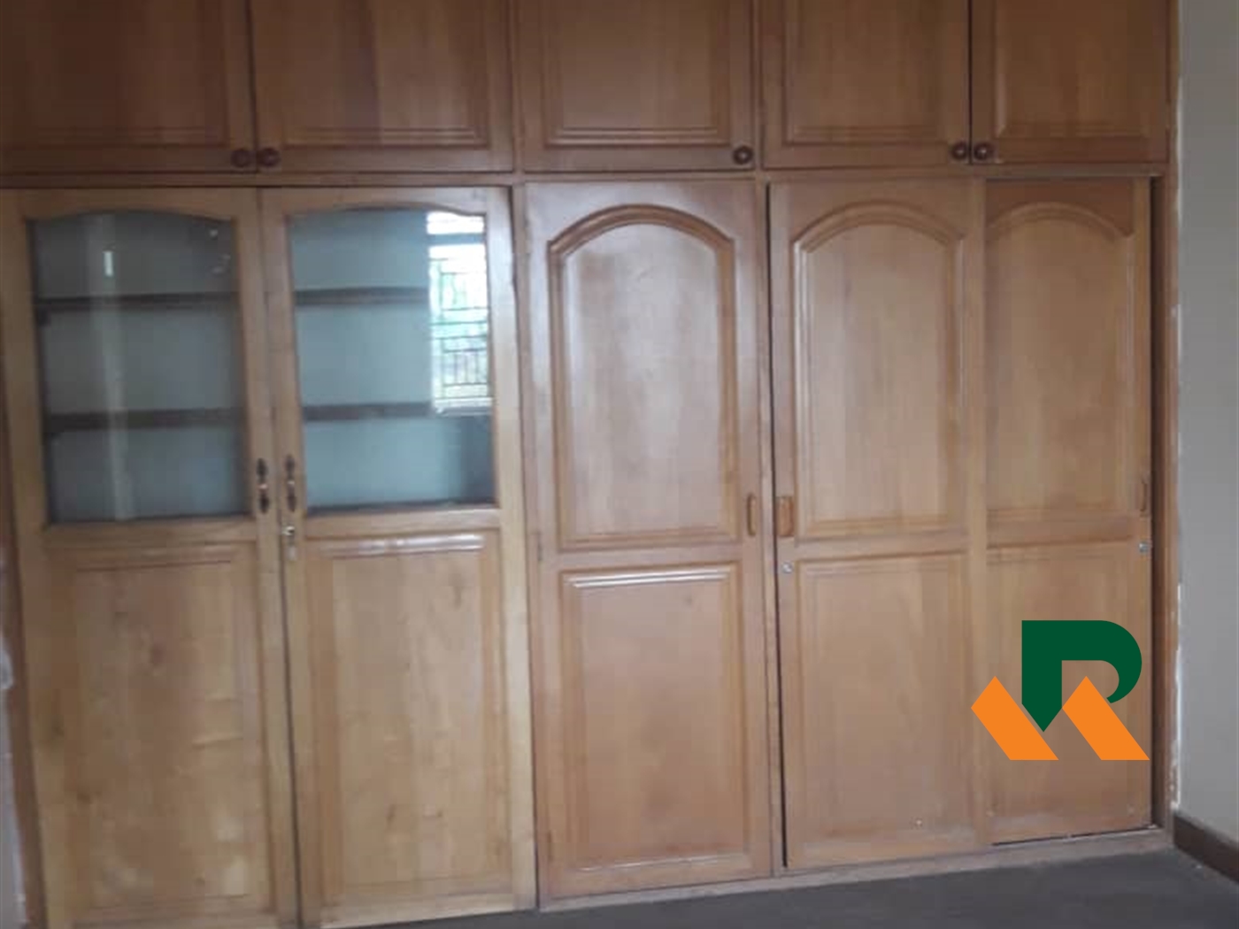 Storeyed house for rent in Muyenga Kampala