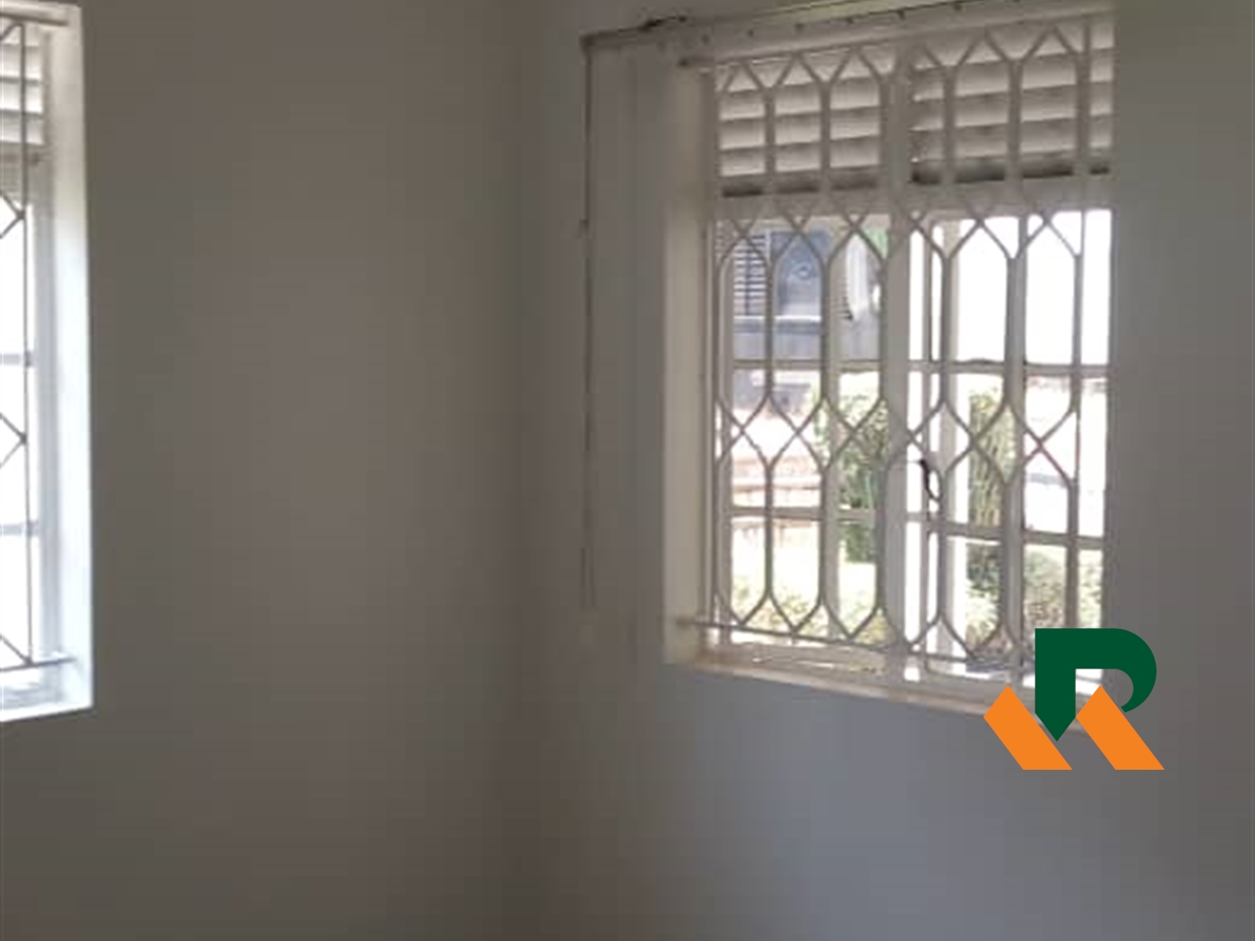 Bungalow for rent in Kololo Kampala