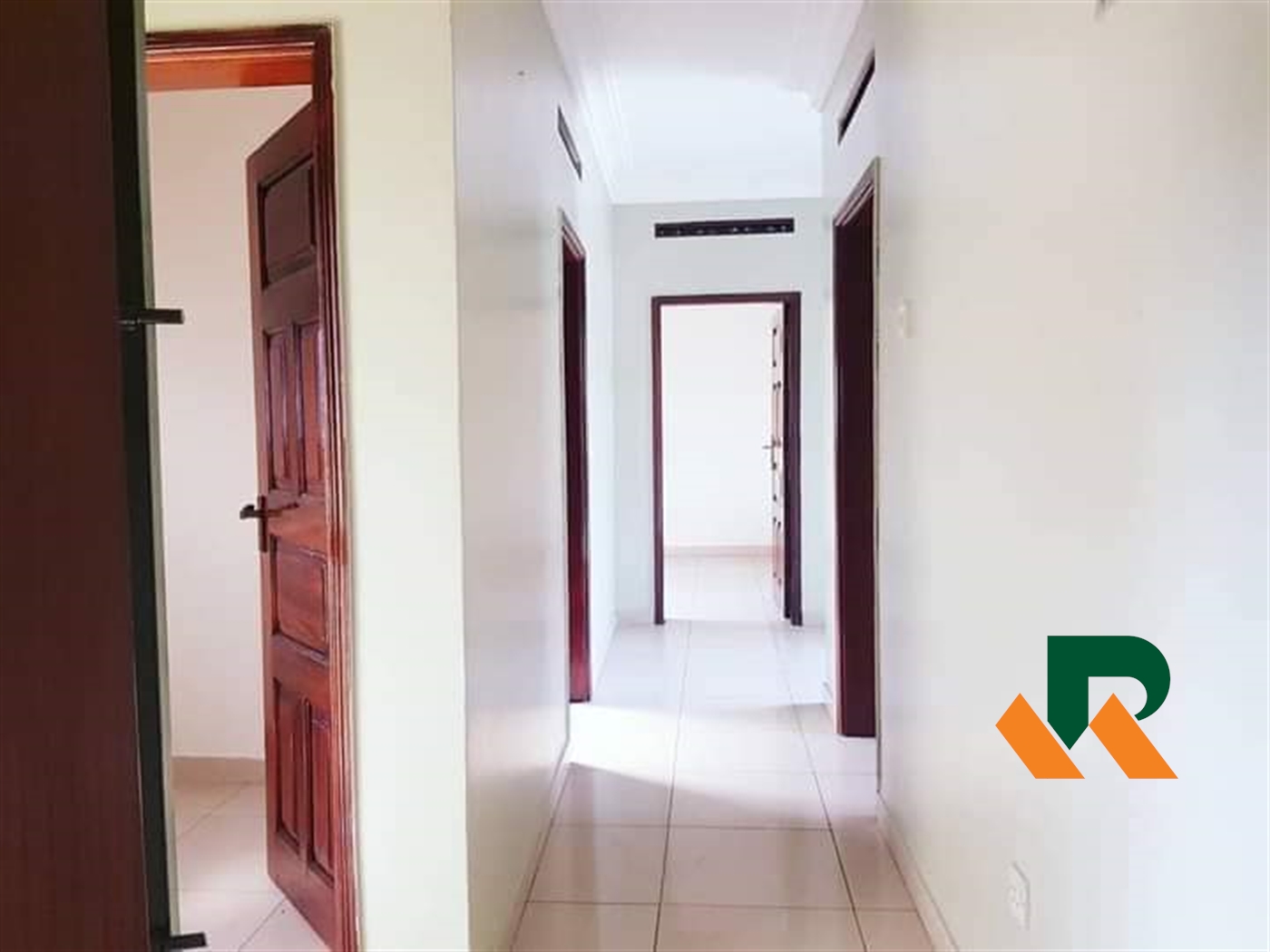 Storeyed house for rent in Muyenga Kampala