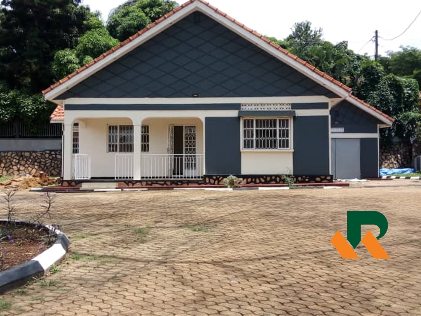 Bungalow for rent in Naguru Kampala