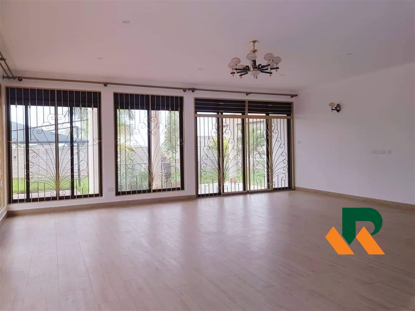 Mansion for rent in Munyonyo Kampala