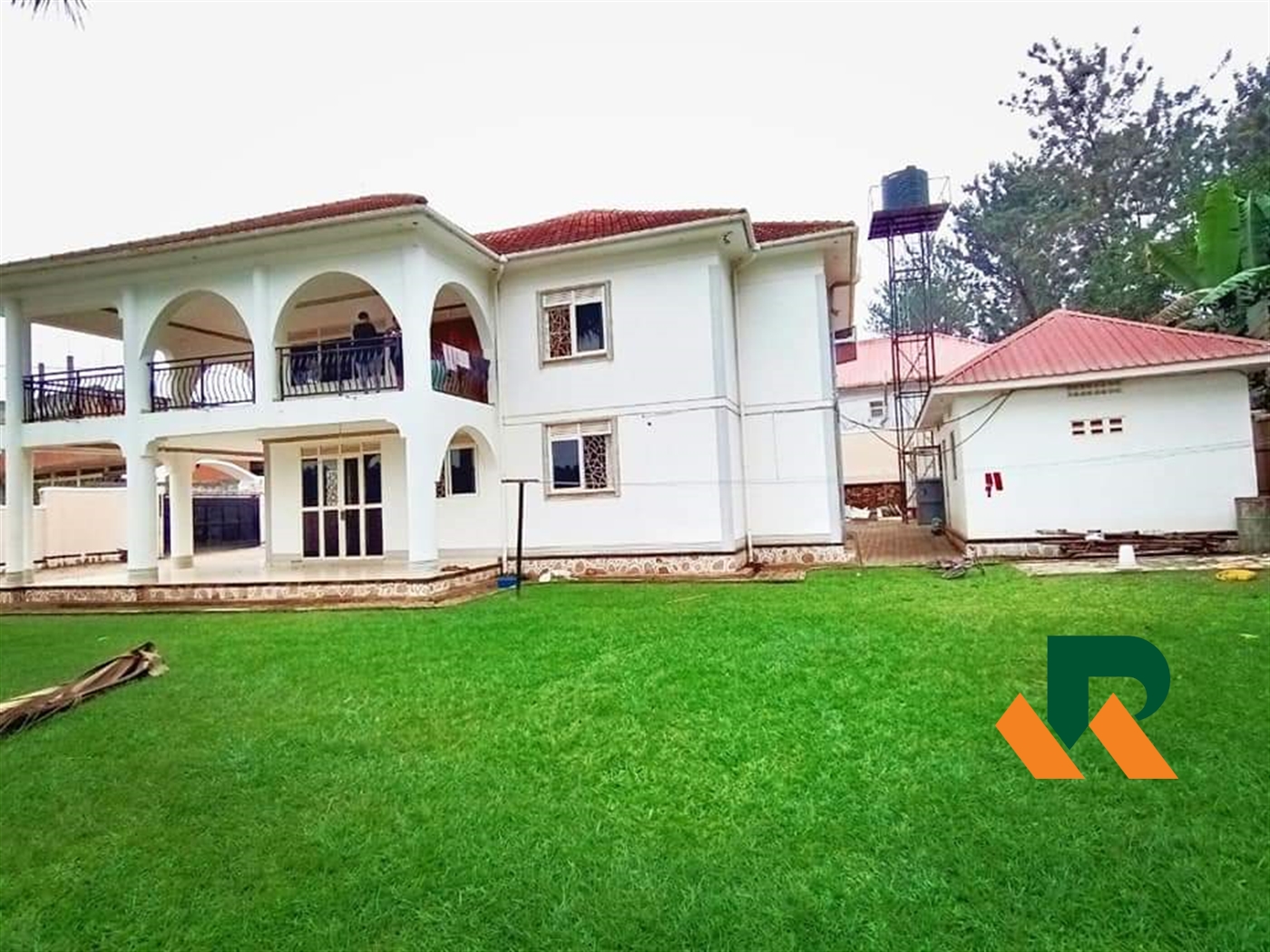 Storeyed house for sale in Kira Wakiso