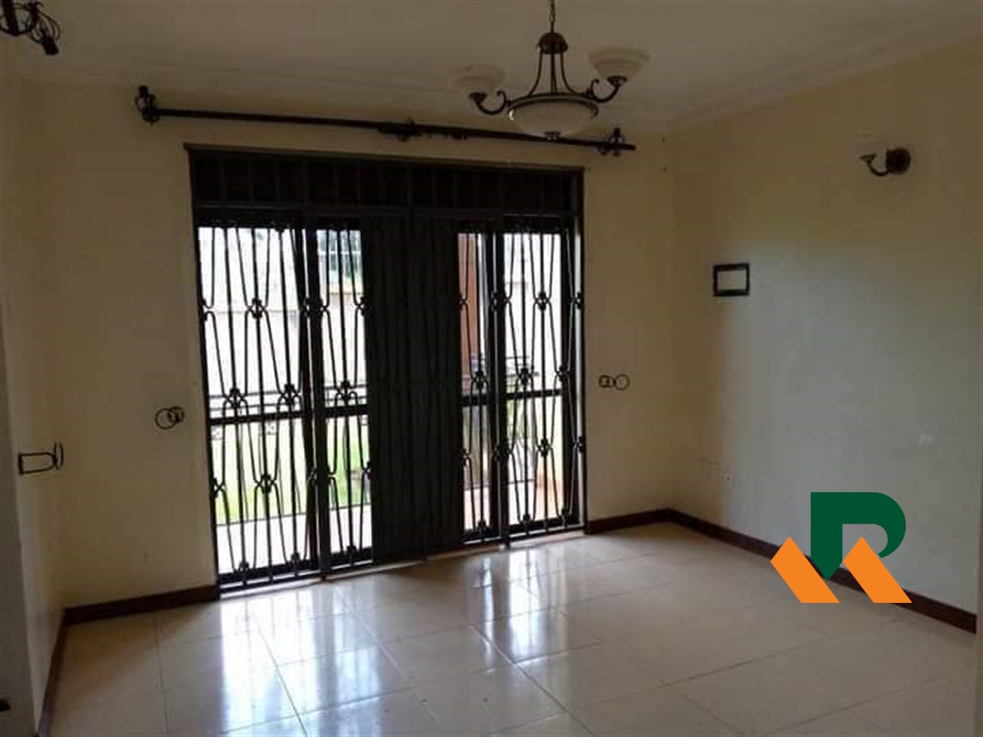 Apartment for rent in Kiwaatule Kampala