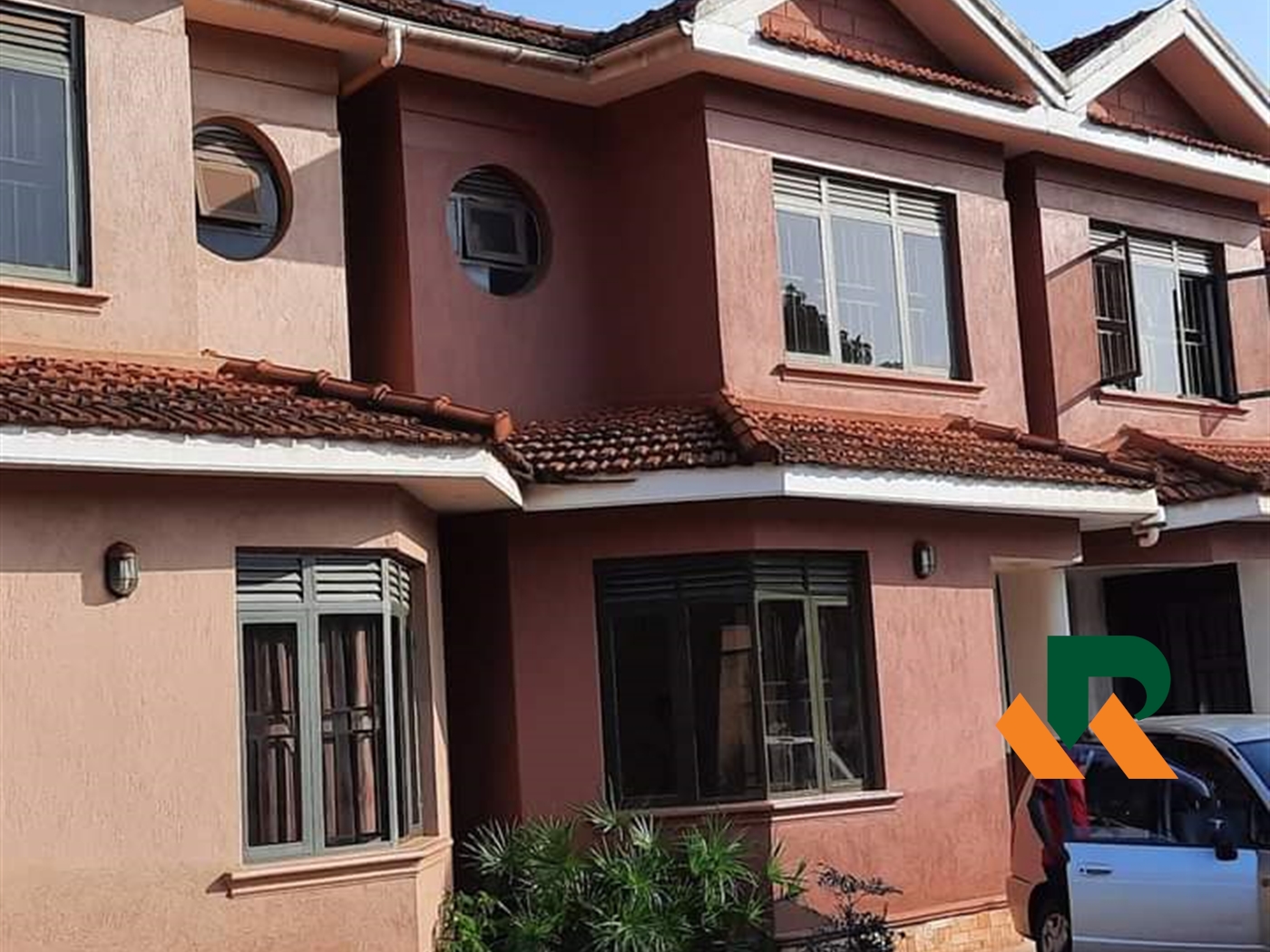 Duplex for rent in Kiwatule Kampala