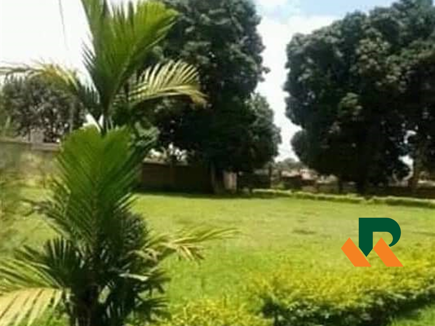 Villa for rent in Kisaasi Kampala