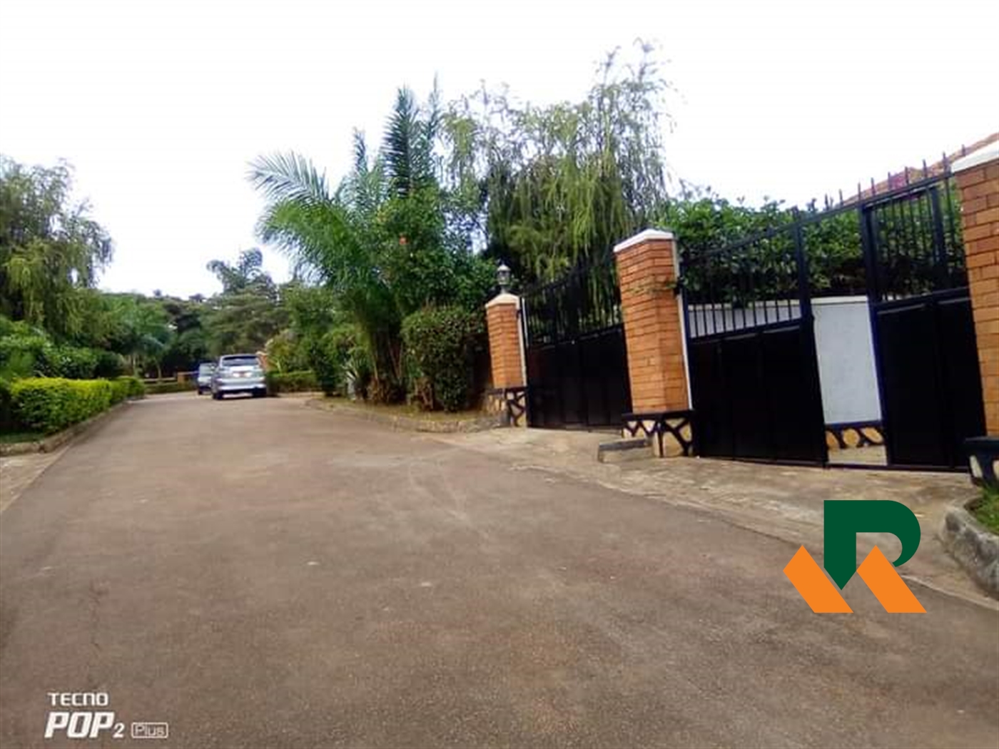 Villa for rent in Najjera Wakiso