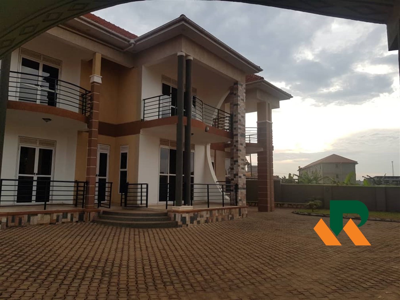 Storeyed house for sale in Najjera Wakiso