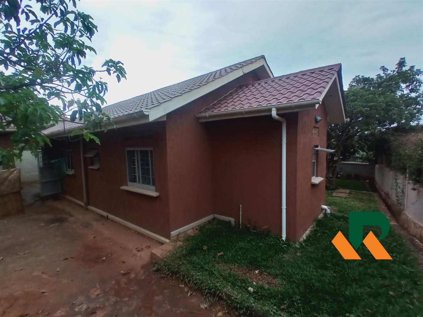 Bungalow for sale in Kisaasi Kampala