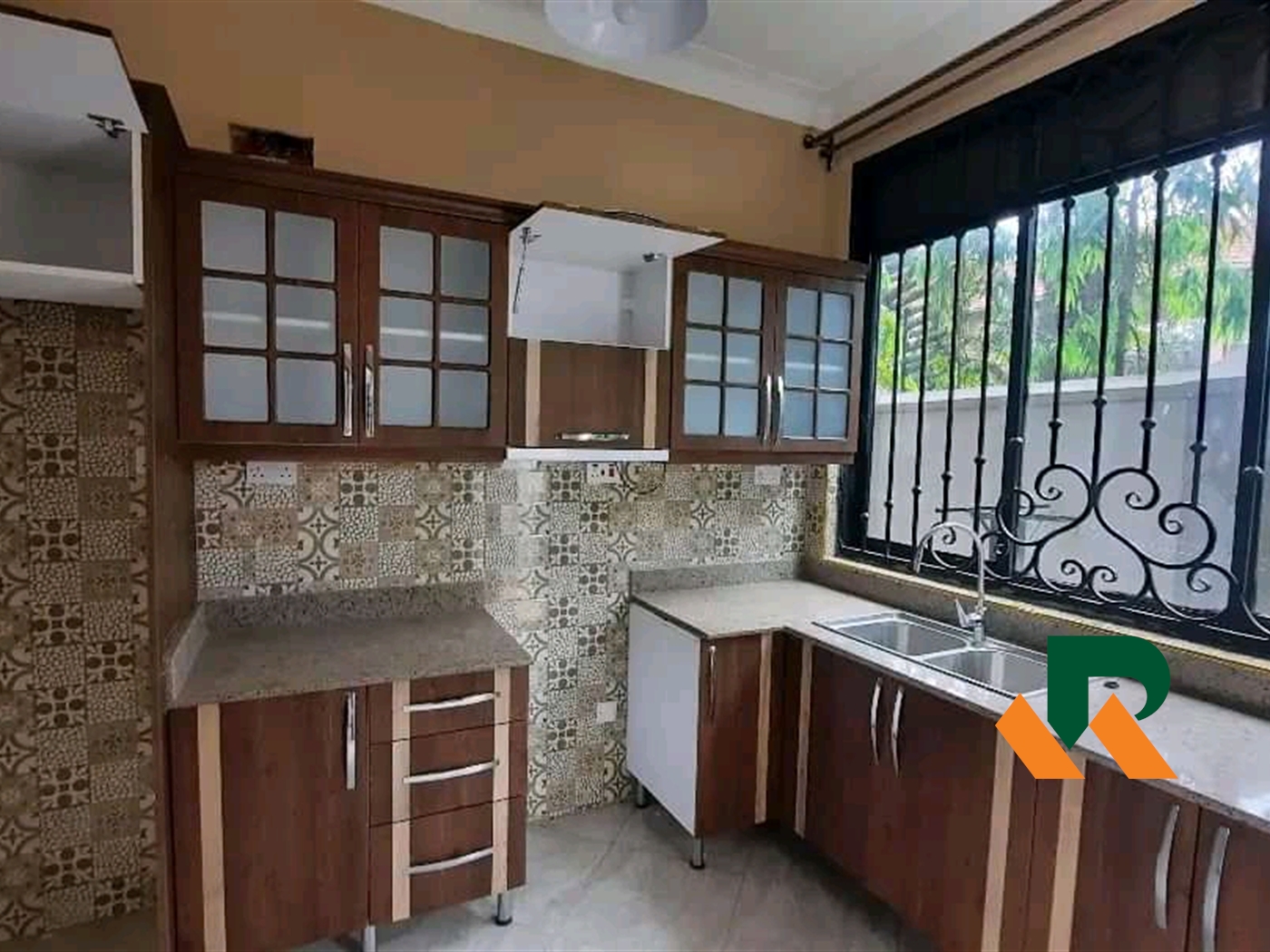 Apartment for rent in Kisaasi Kampala