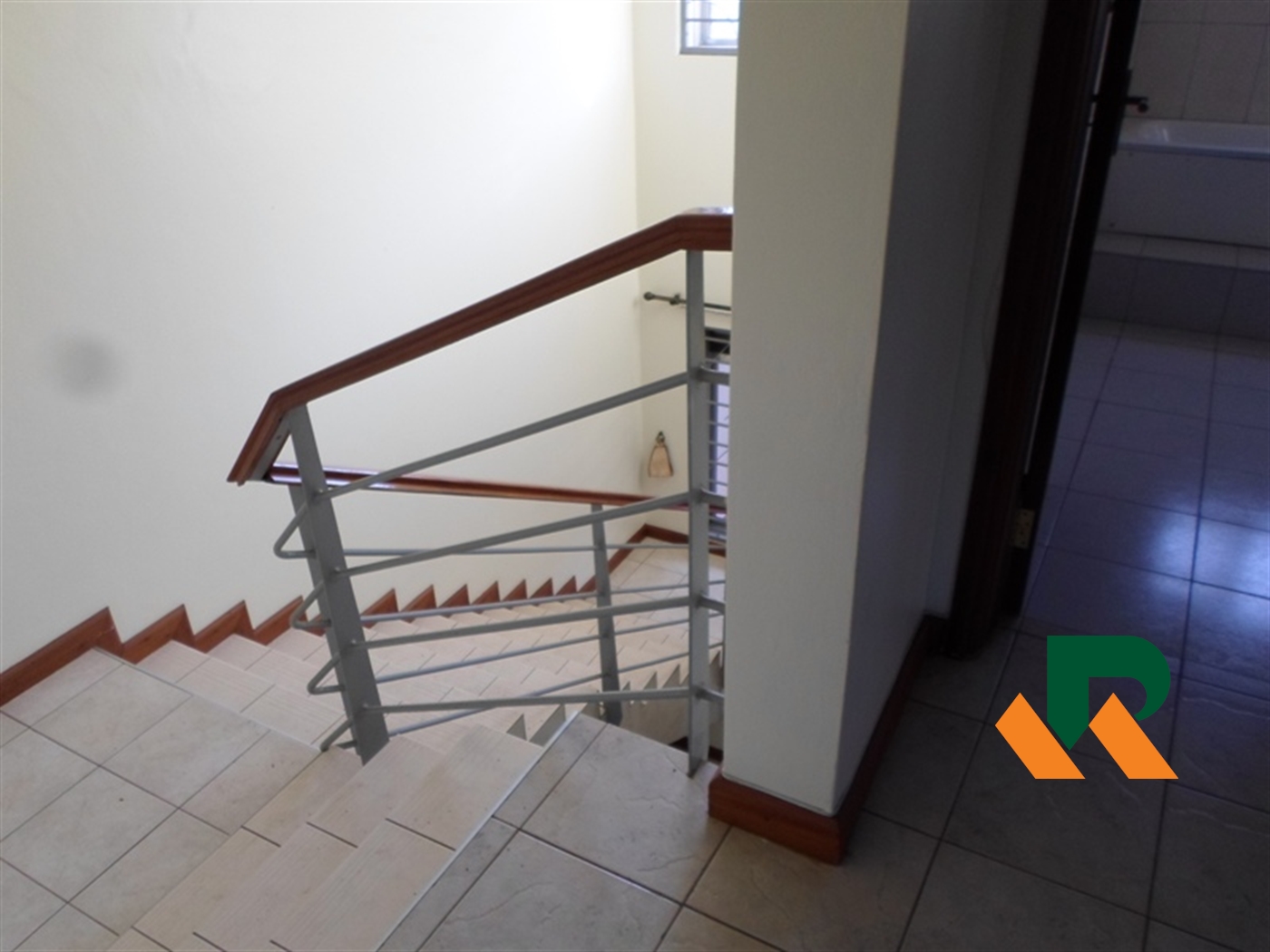 Town House for rent in Naguru Kampala