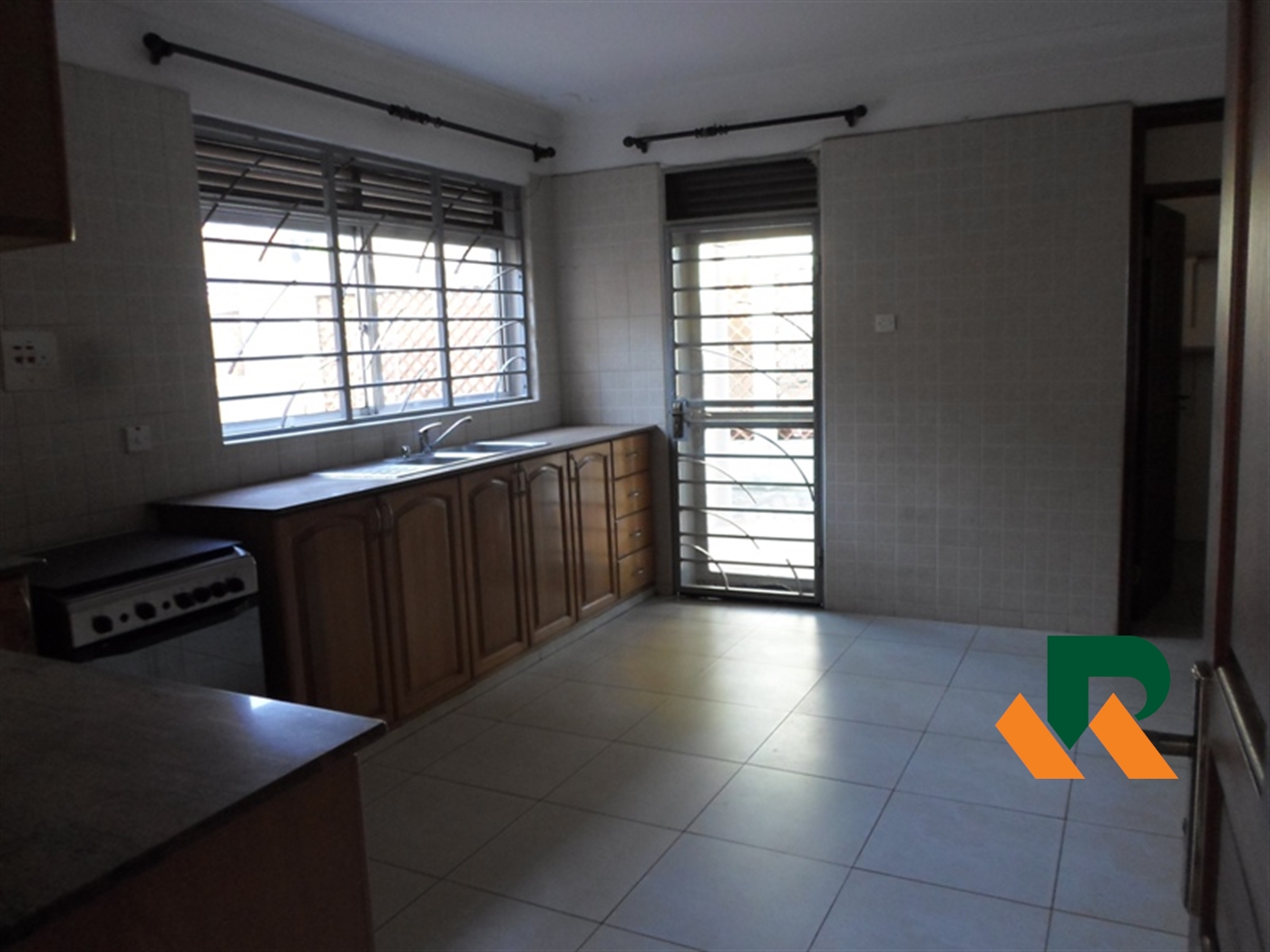 Town House for rent in Naguru Kampala