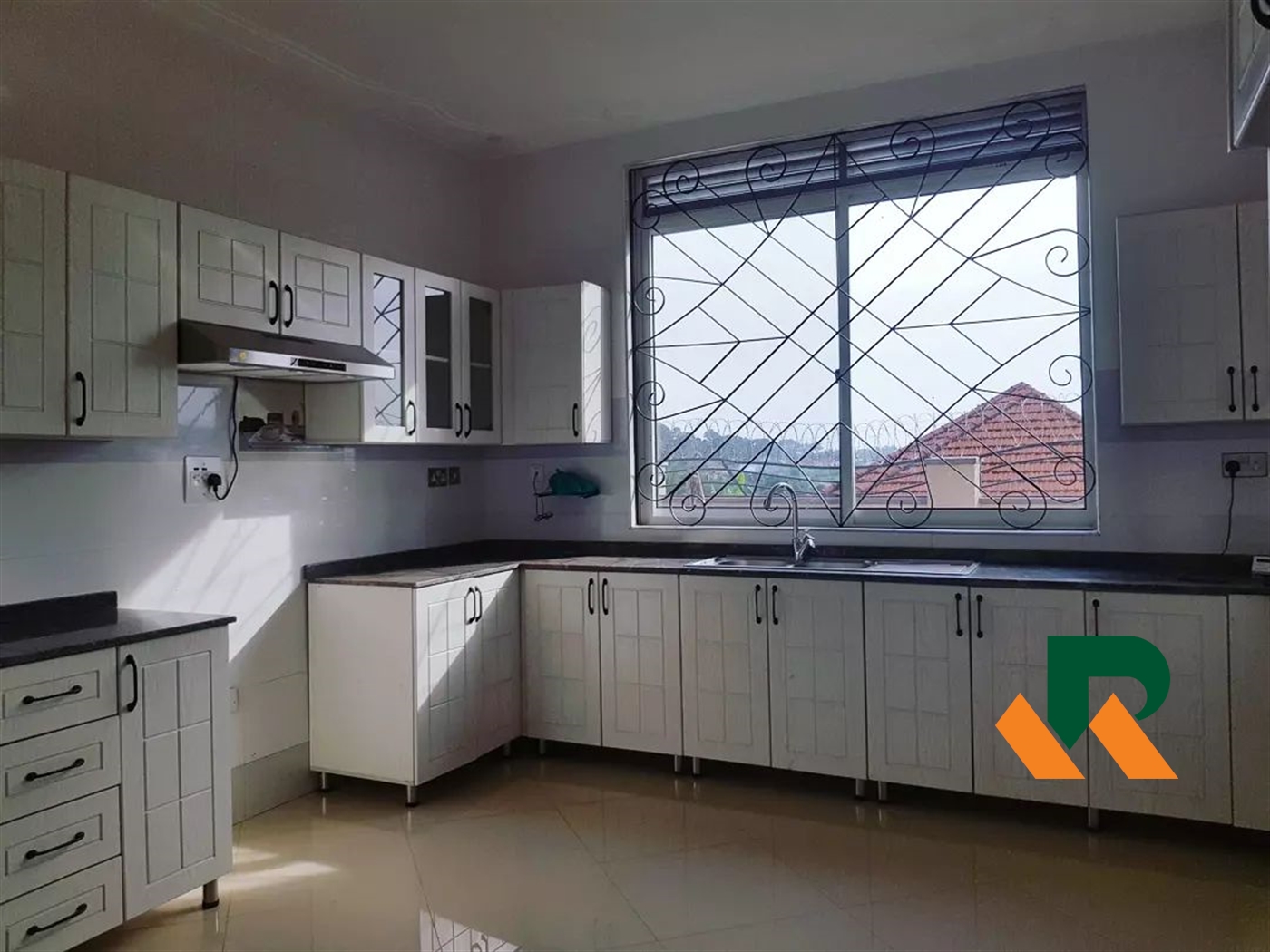 Storeyed house for sale in Bwebajja Wakiso