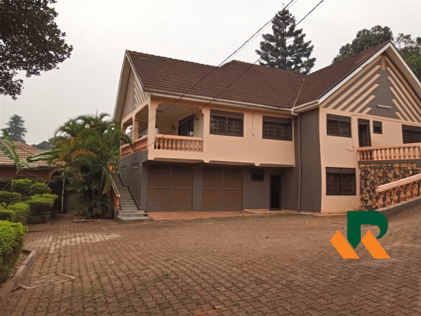 Storeyed house for rent in Ntinda Kampala