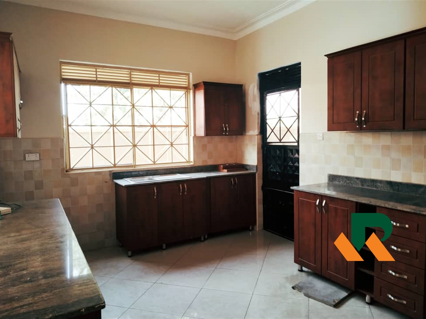 Bungalow for sale in Kira Wakiso