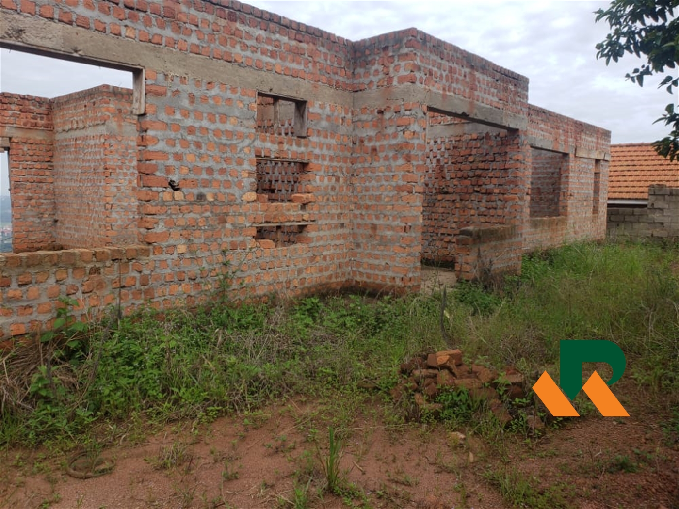 Bungalow for sale in Bwebajja Wakiso