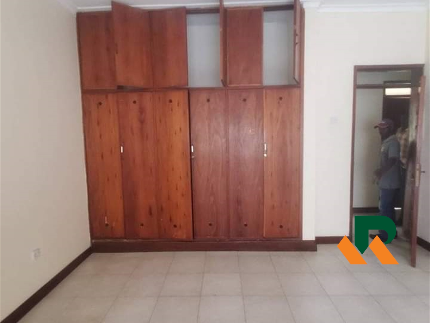 Bungalow for rent in Muyenga Kampala