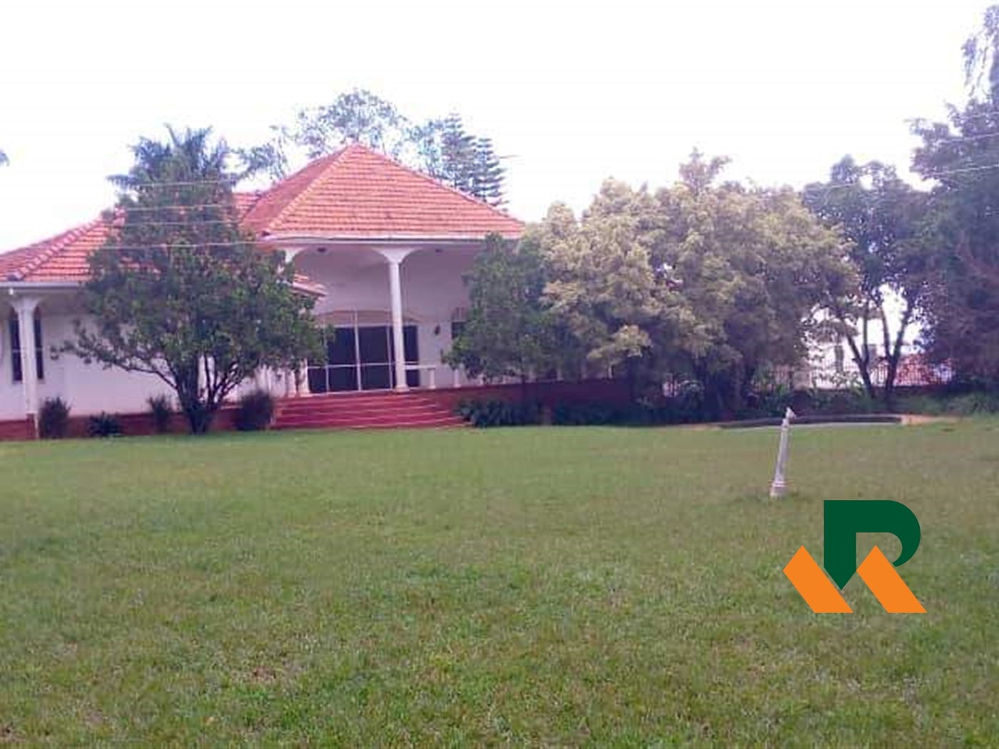 Bungalow for rent in Buziga Kampala