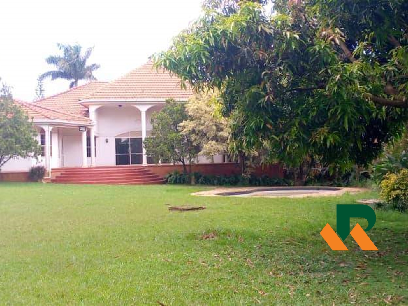 Bungalow for rent in Buziga Kampala