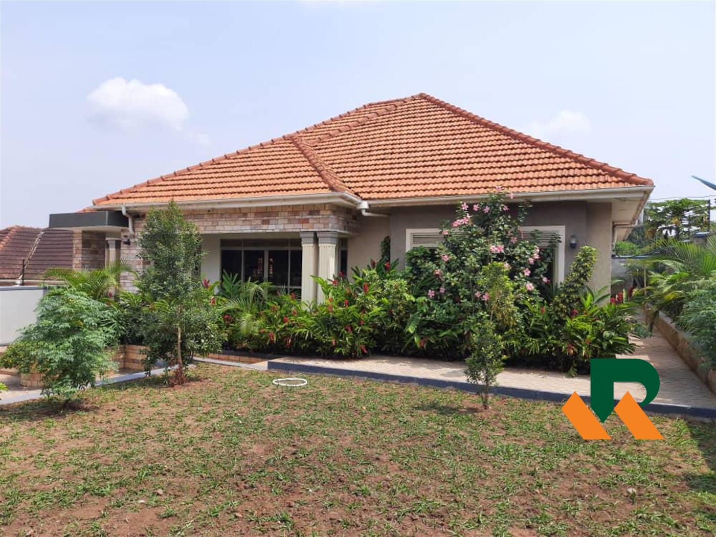 Bungalow for sale in Bwebajja Wakiso