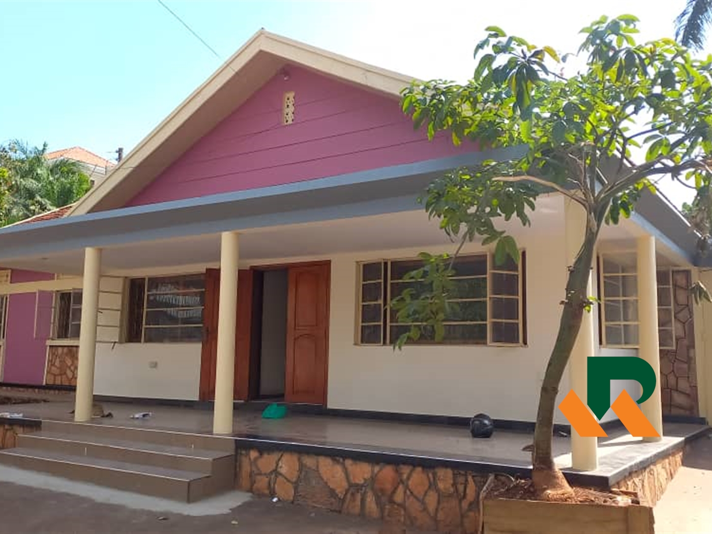 Bungalow for rent in Bukoto Kampala