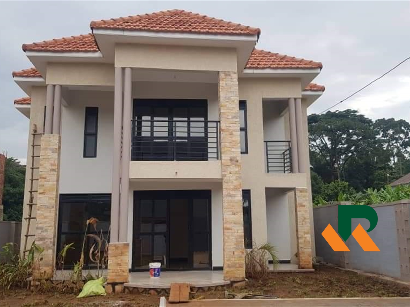 Storeyed house for sale in Seguku Wakiso