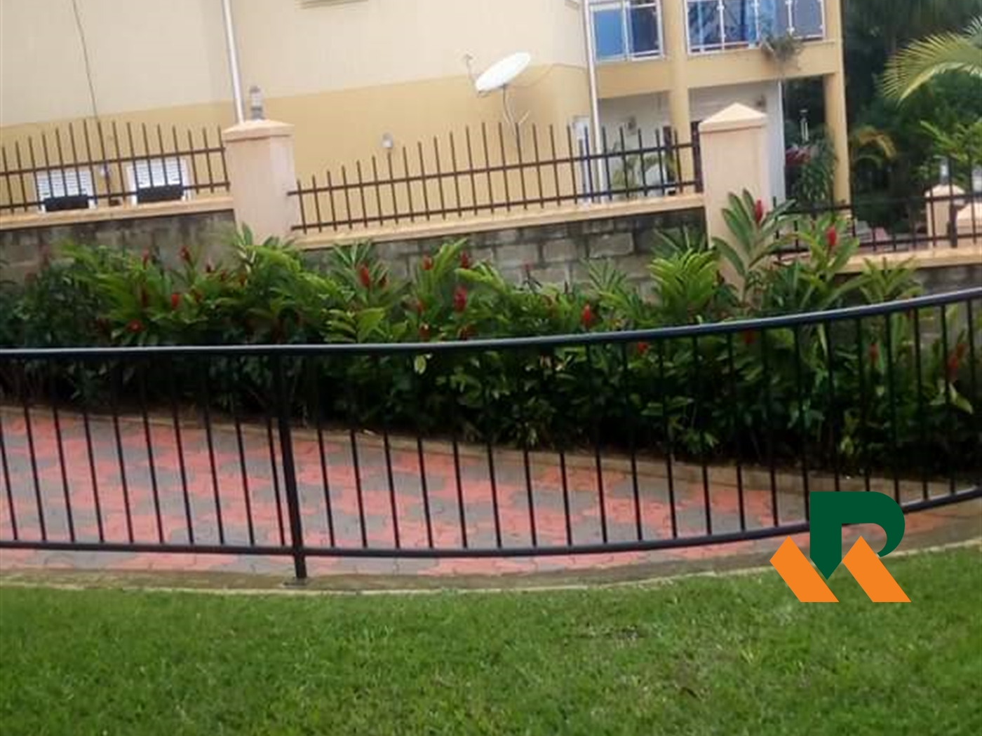 Villa for rent in Makindye Kampala