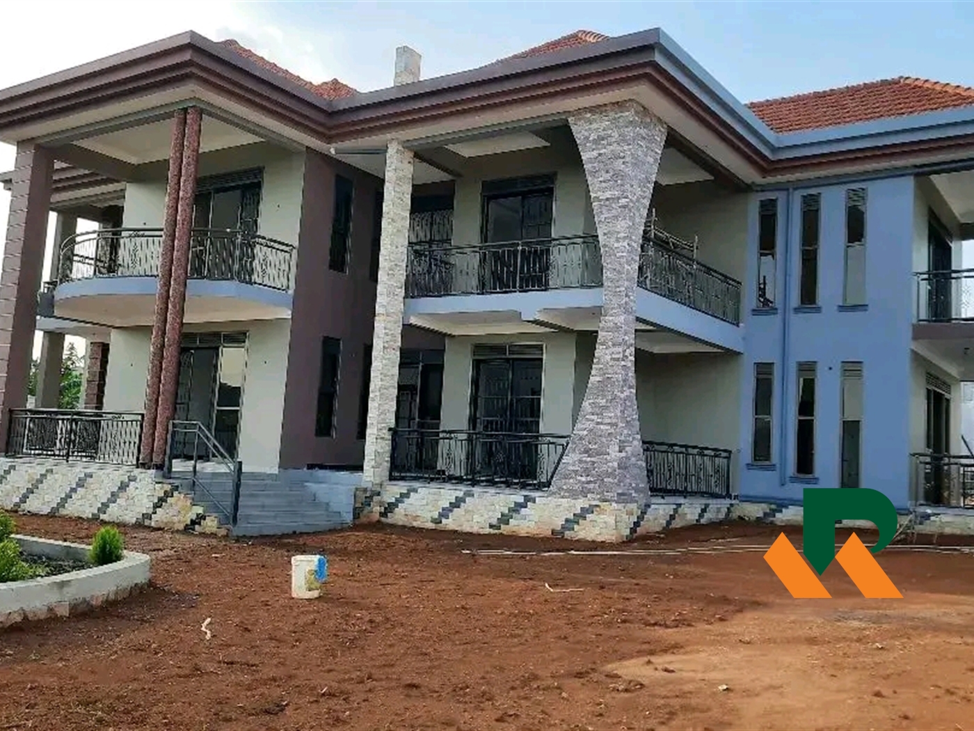 Storeyed house for sale in Najjera Wakiso