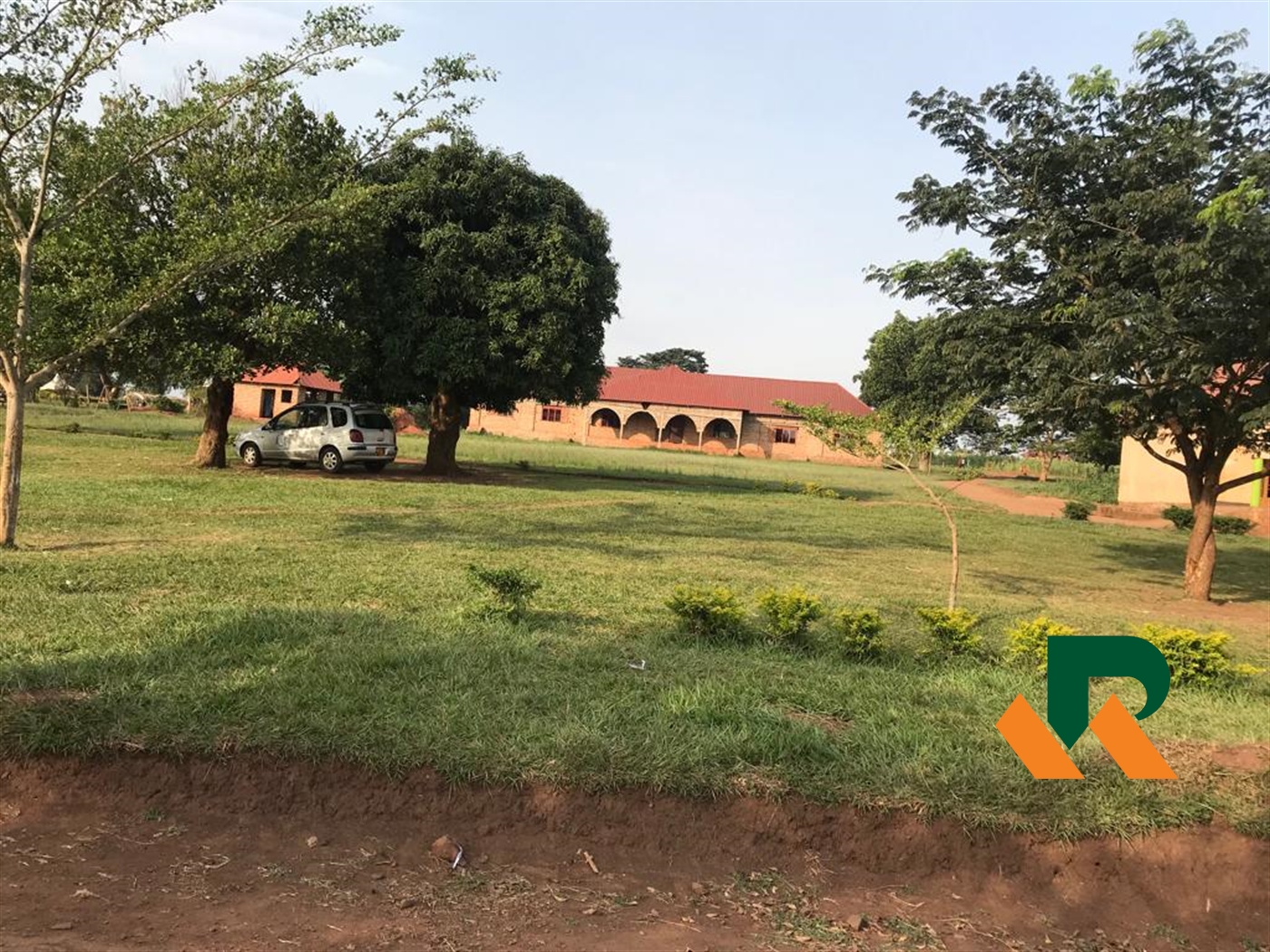 School for sale in Ziloobwe Luweero