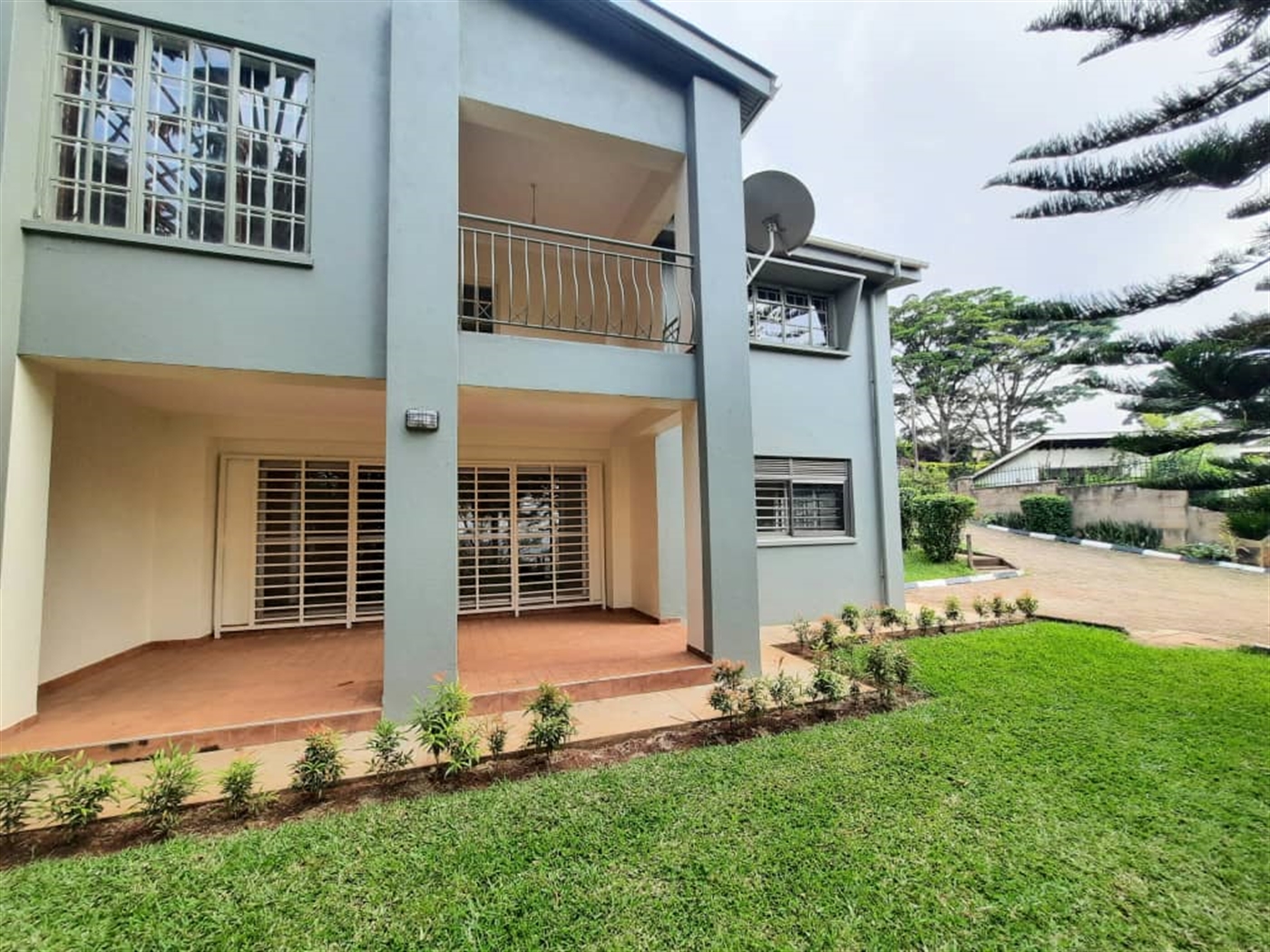 Storeyed house for rent in Kololo Kampala