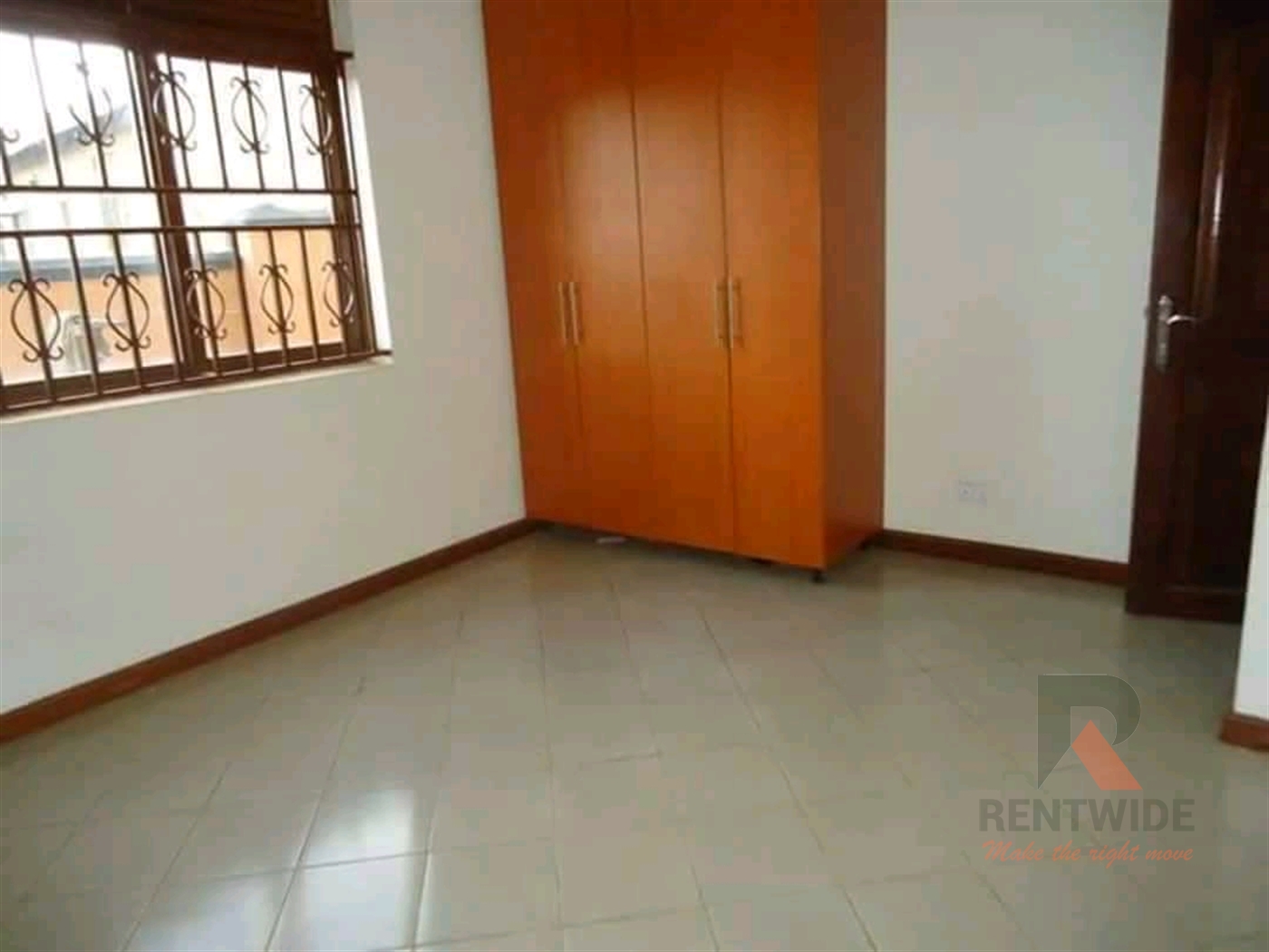 Town House for rent in Kisaasi Kampala