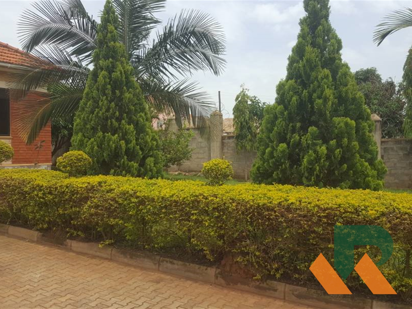 Bungalow for sale in Kyanja Kampala