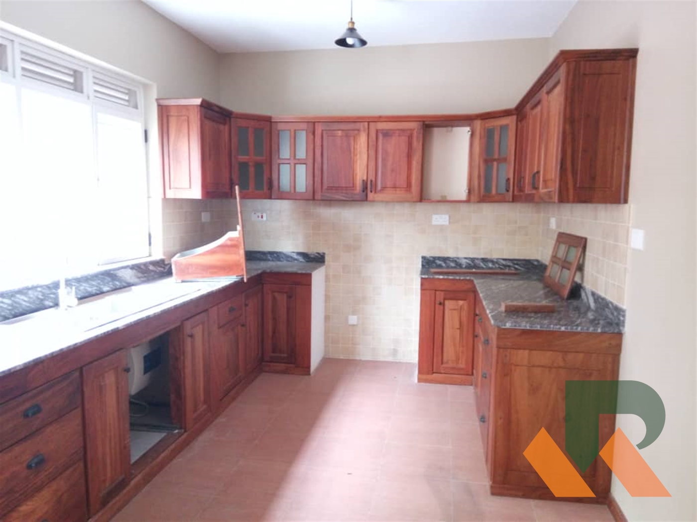 Maisonette for rent in Munyonyo Kampala