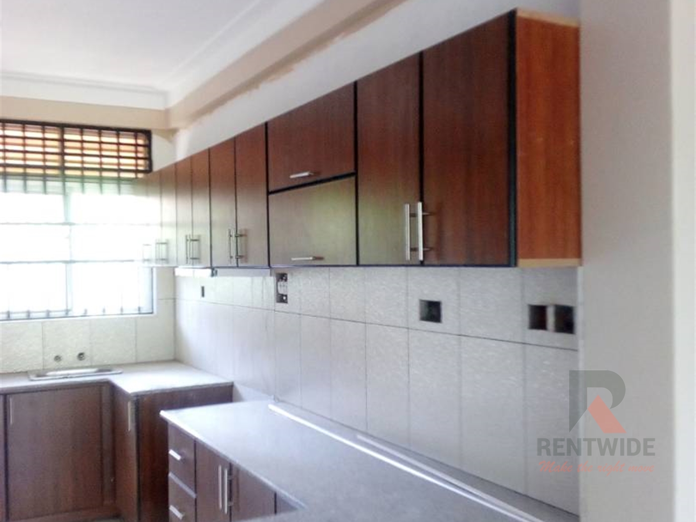 Duplex for rent in Naguru Kampala