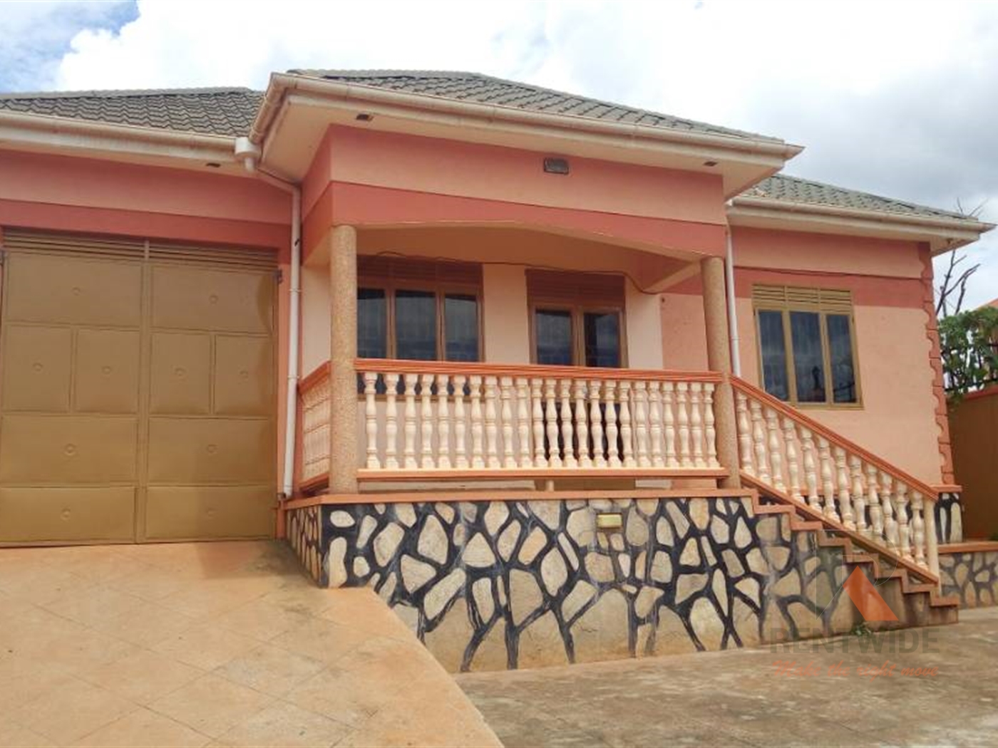 Bungalow for sale in Zana Kampala