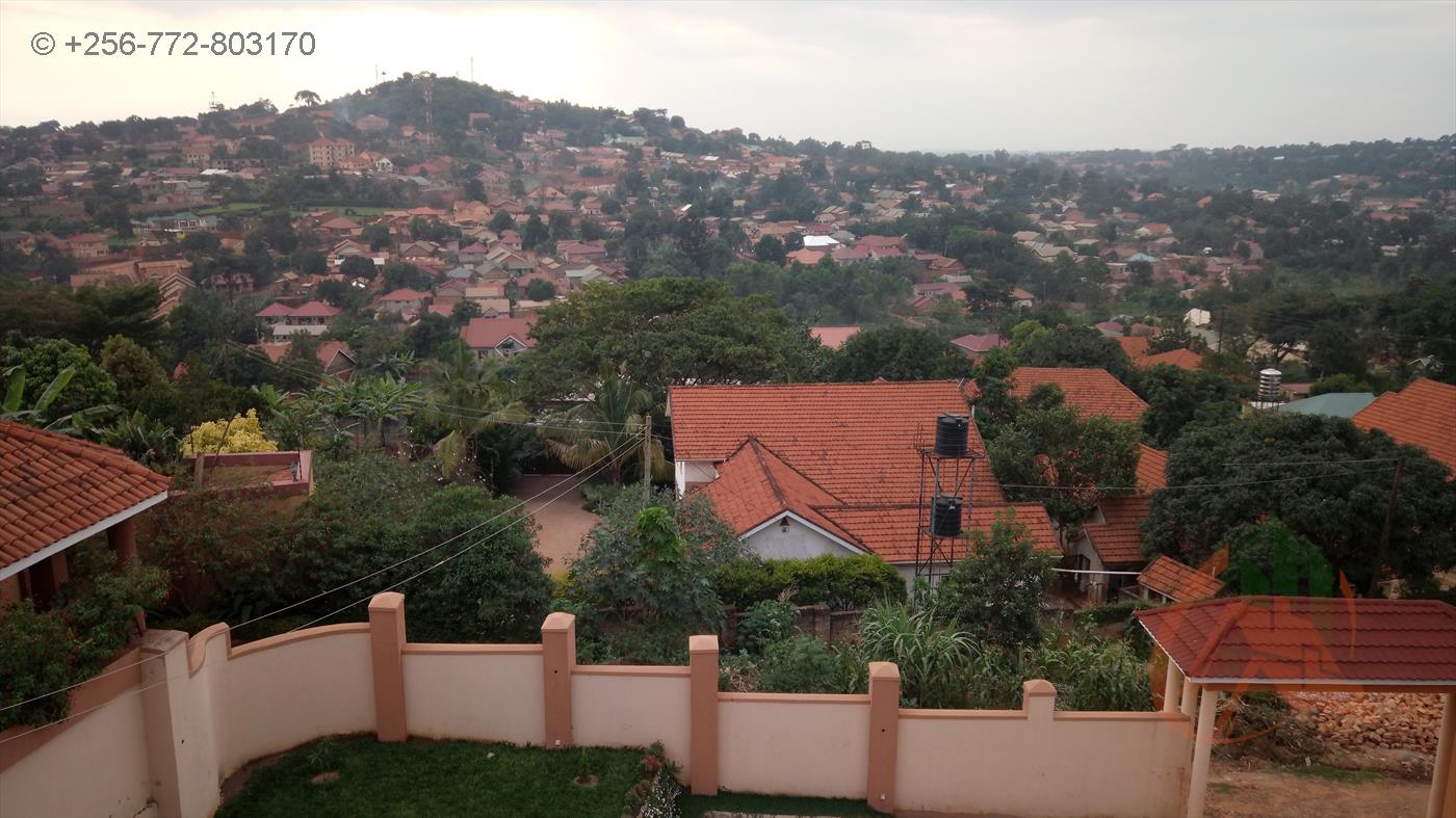 Maisonette for sale in Bukoto Kampala