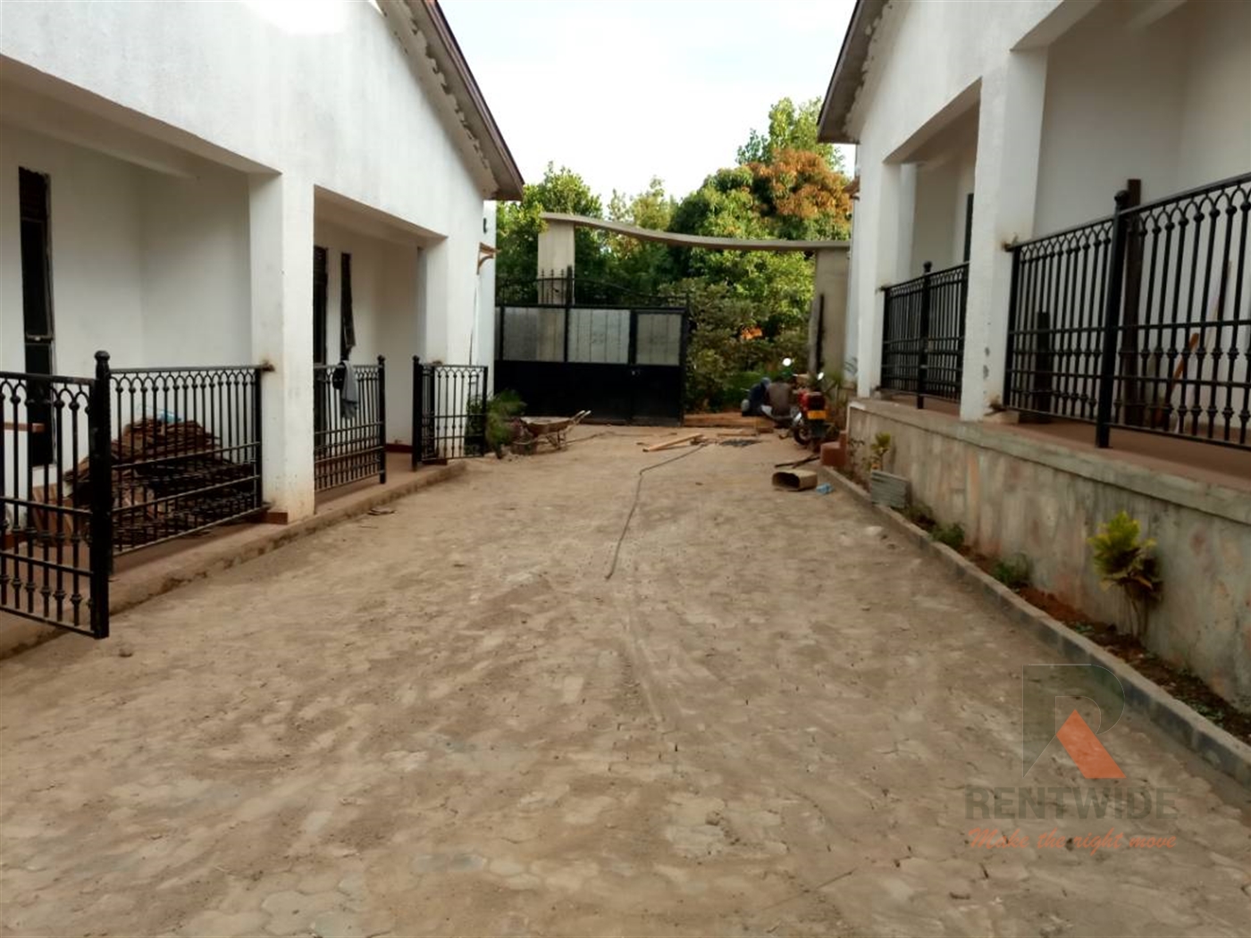 Semi Detached for rent in Kisaasi Kampala