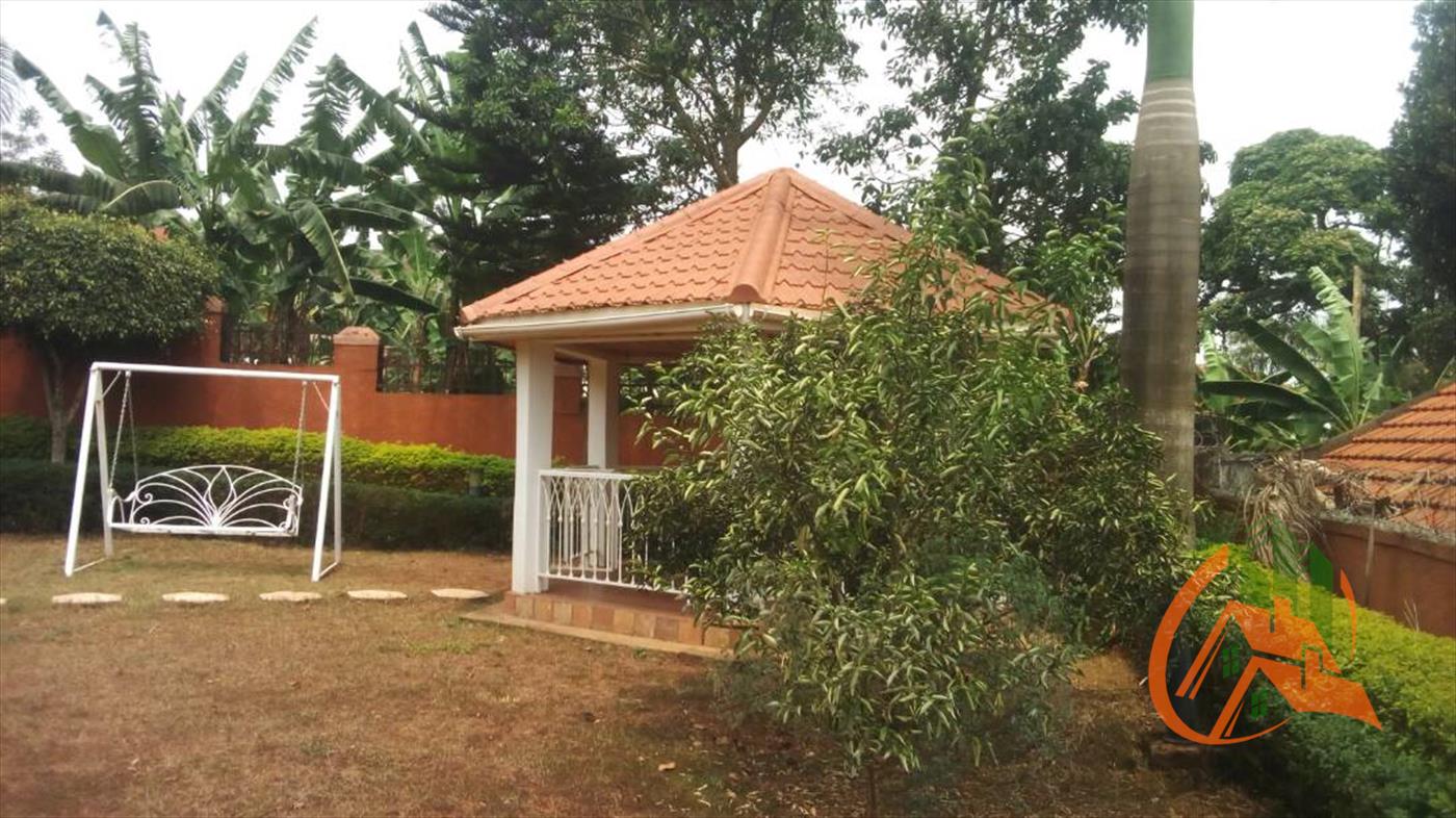 Maisonette for sale in Bbunga Kampala