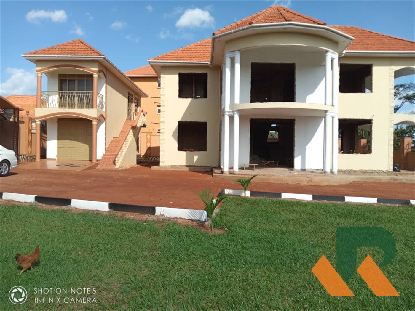 Maisonette for sale in Najjera Wakiso