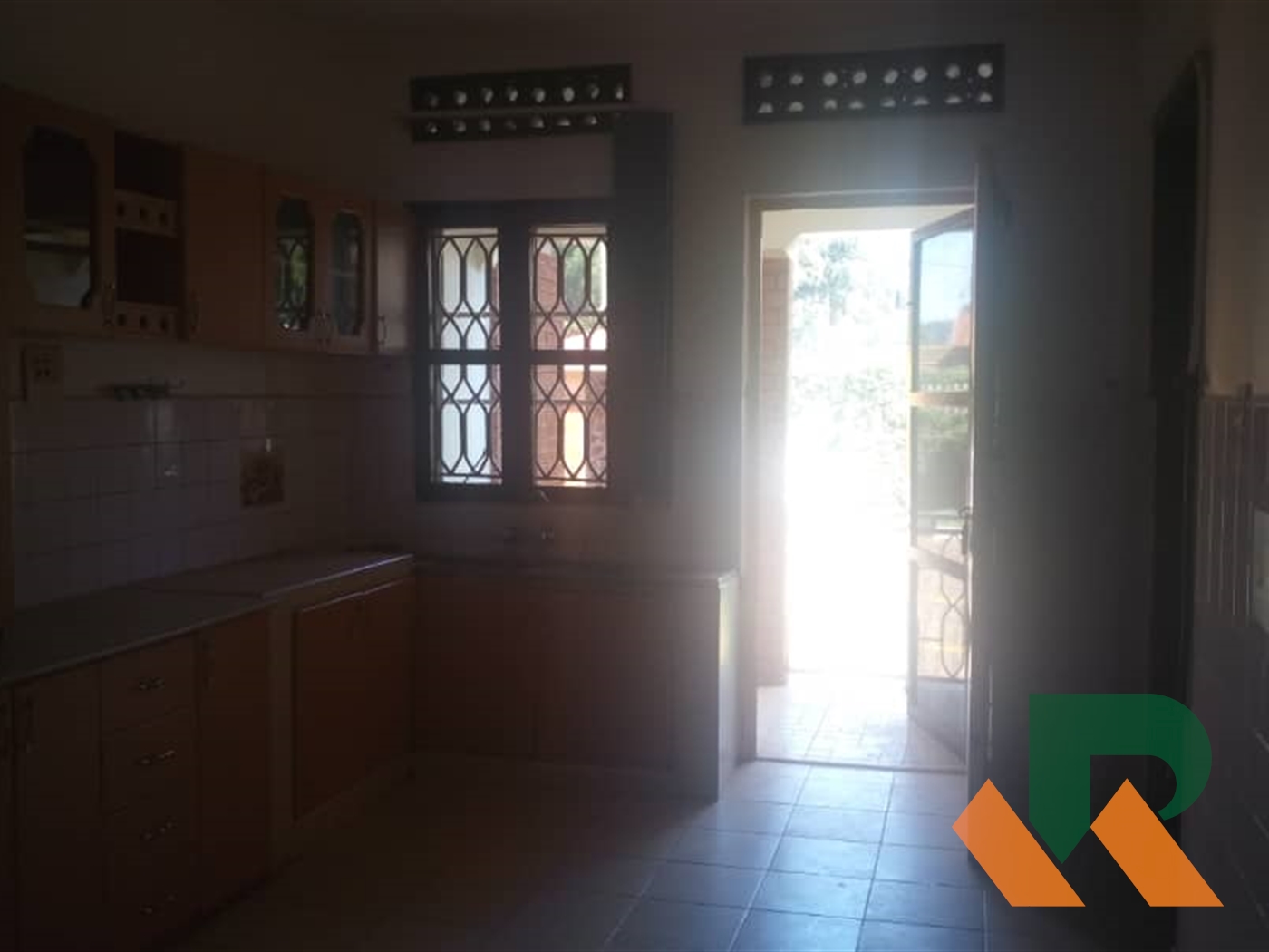 Maisonette for sale in Kololo Kampala