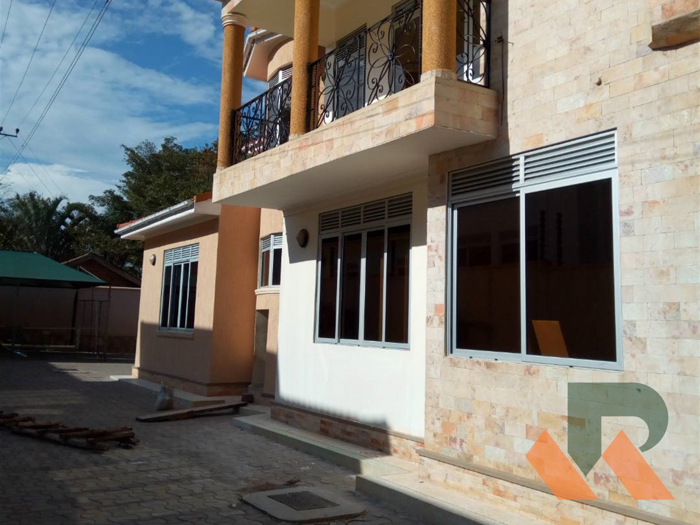 Mansion for sale in Munyonyo Kampala